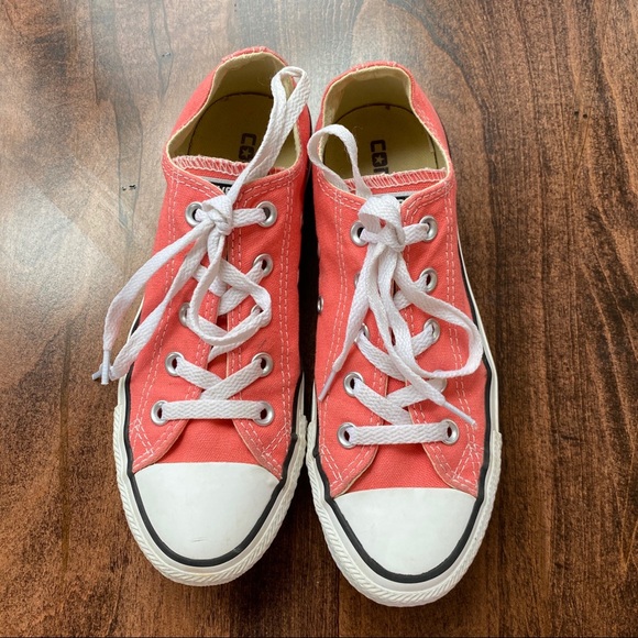 Converse Chuck Taylors OX Size 6 Carnival Pink - Picture 2 of 10